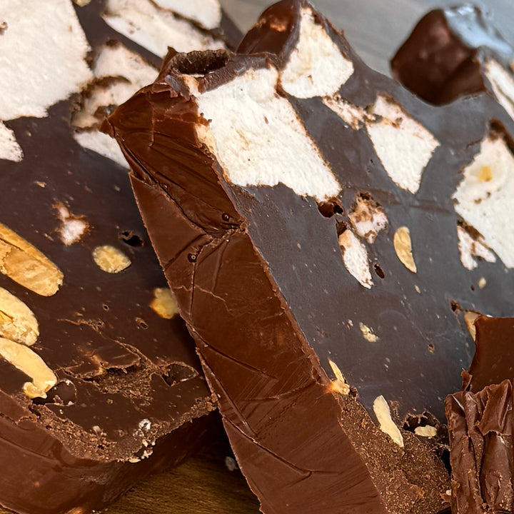 CHOCOLATE Peanut Marshmallow Fudge (~100g)