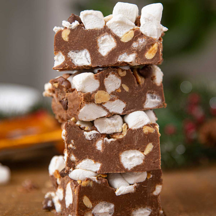 CHOCOLATE Peanut Marshmallow Fudge (~100g)